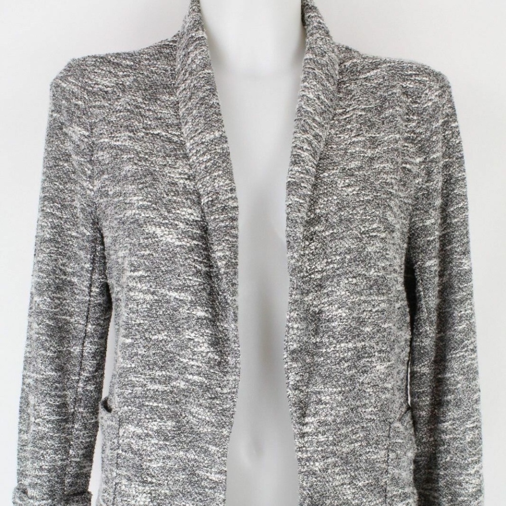 NWT Maison Jules Grey Knit Sweater Size Medium